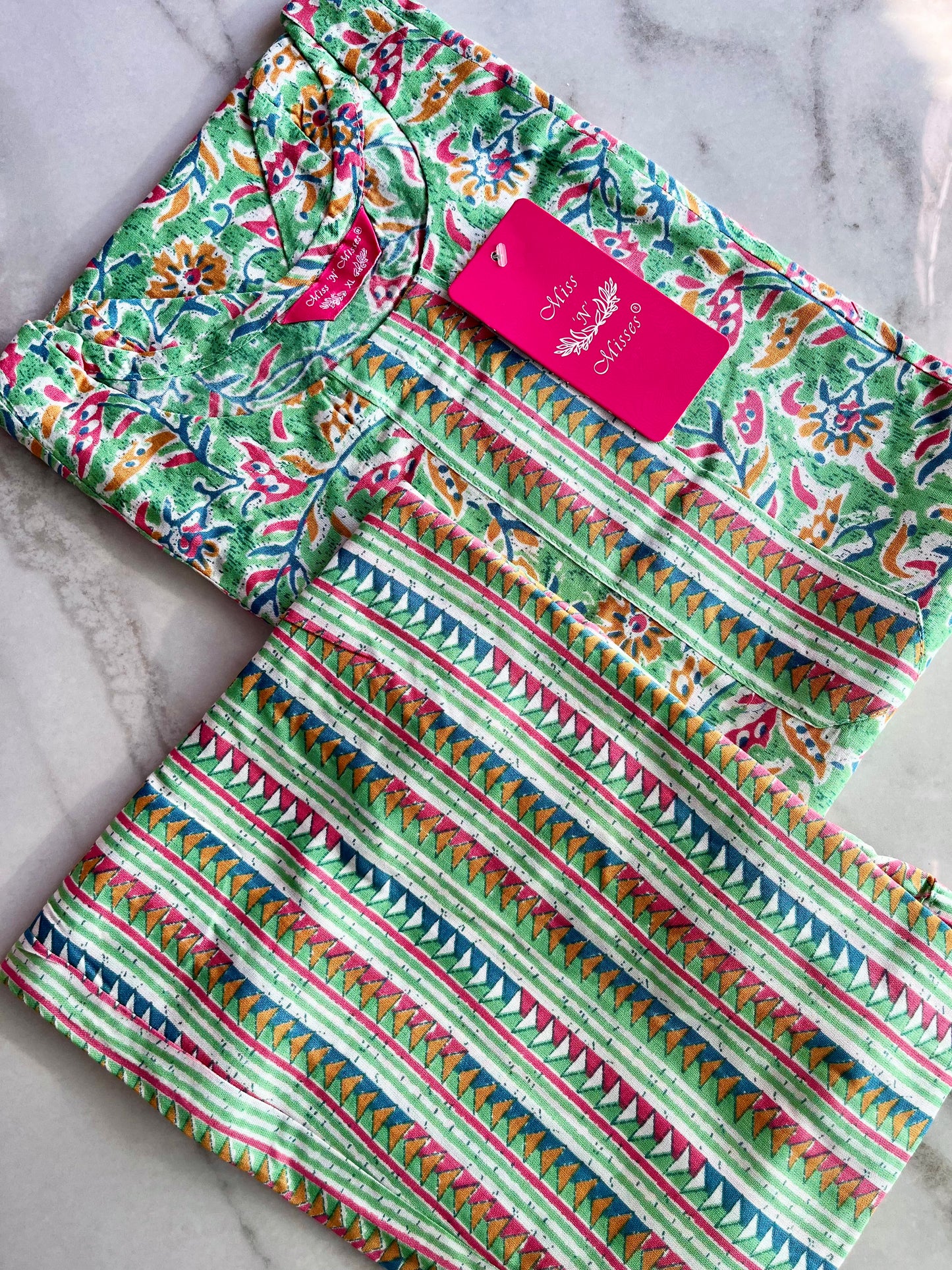 Green Abstract Print Kurta With Pant