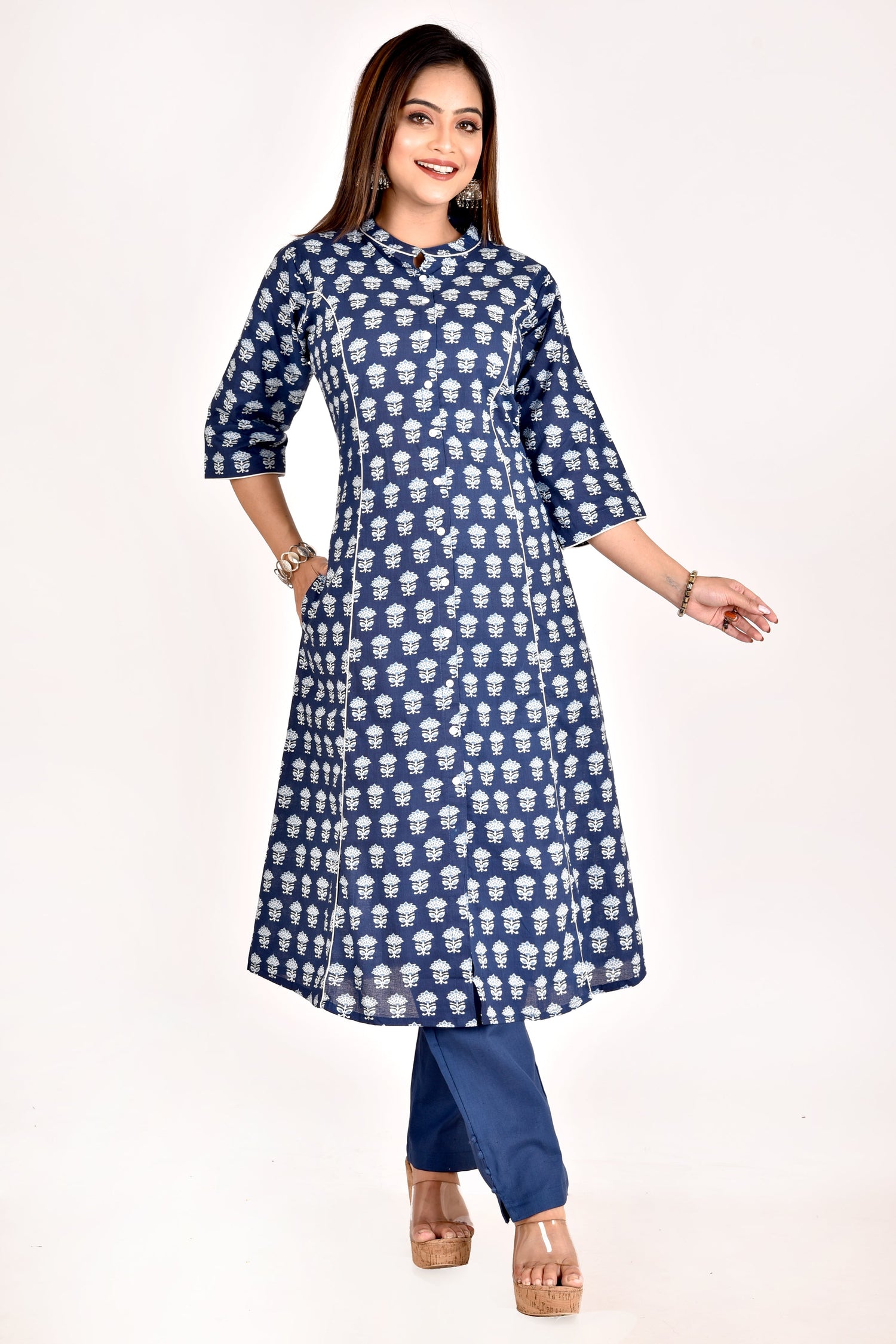 Office Fits Under ₹999