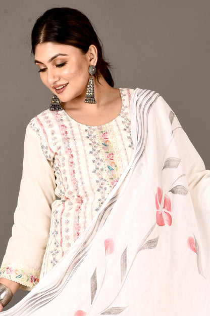 Off-White Embroidered Kurta With Pant & Dupatta