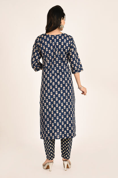 Navy Blue Stylized Lotus Print Kurta With Pant