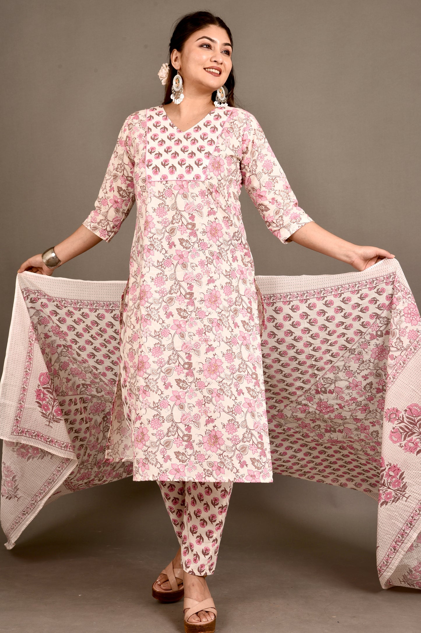 Off-White & Pink Floral Print Kurta With Pant & Dupatta