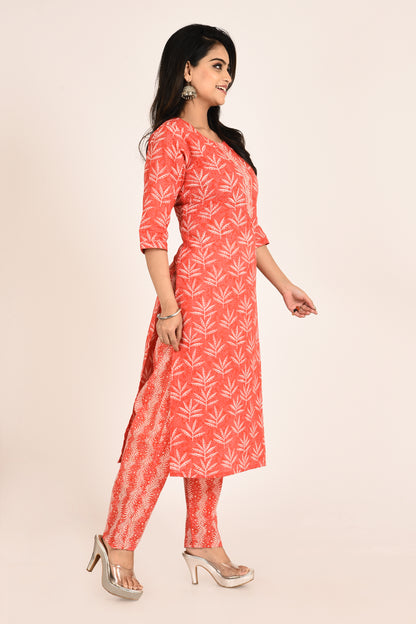 Red Leaf Print Kurta With Pant