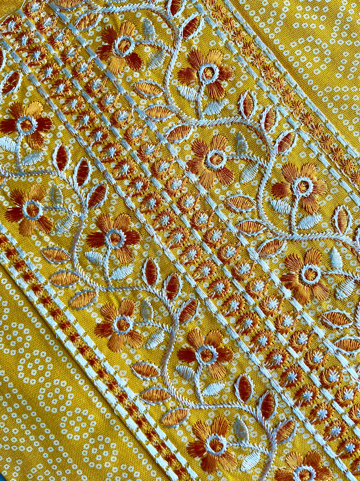 Yellow Geometric Embroidered Straight Kurta