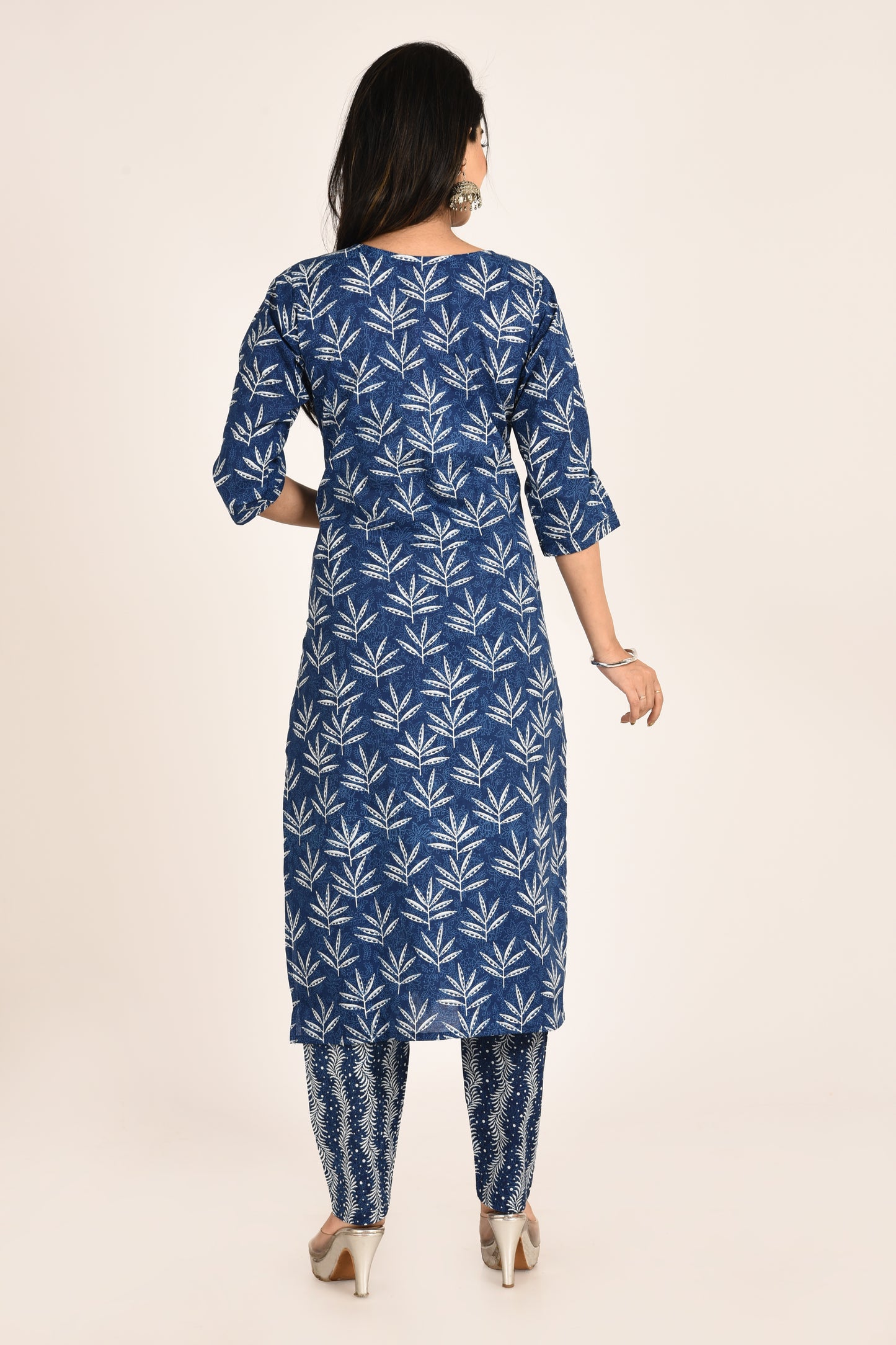 Ink Blue Leaf Print Kurta With Pant