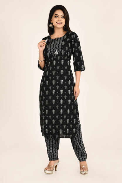 Black Geometric Print Kurta With Pant