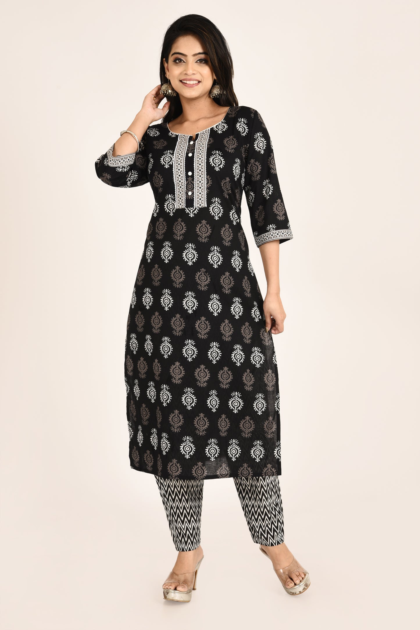 Black Ornate Floral Print Kurta With Pant