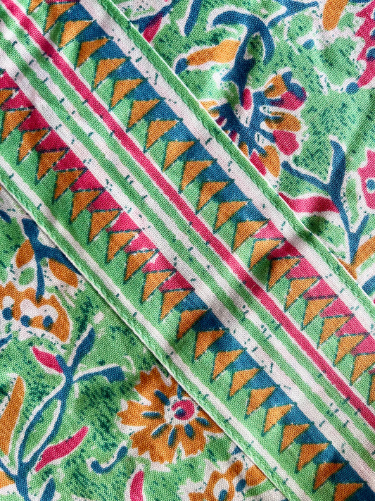 Green Abstract Print Kurta With Pant