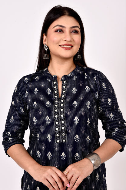 Black Embroidered Threadwork Straight Kurta