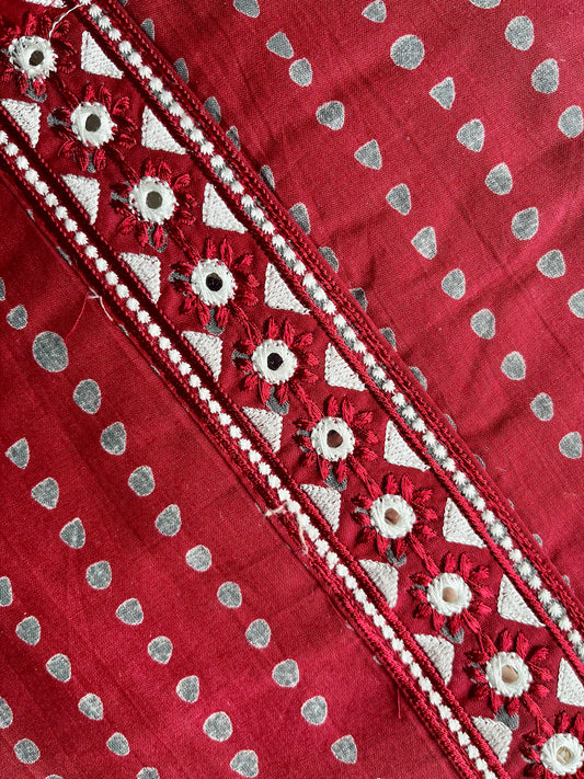 Maroon Embroidered Kurta With Pant
