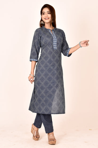 Navy Blue Bandhani Embroidered Kurta With Pant