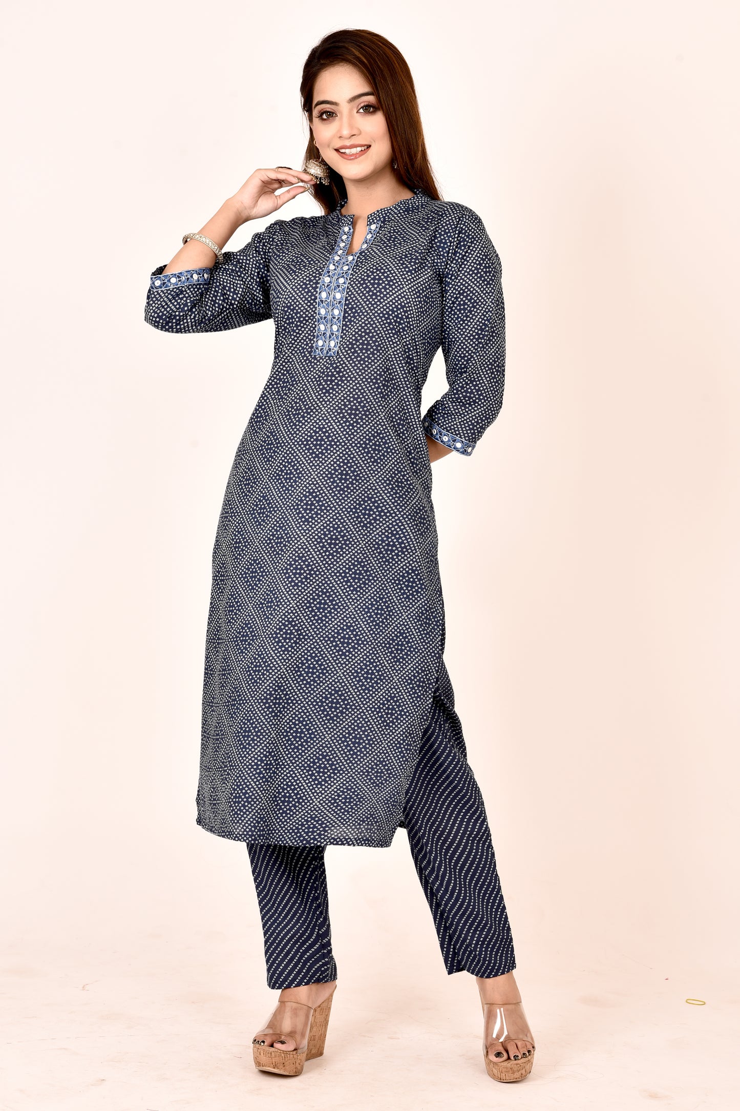 Navy Blue Bandhani Embroidered Kurta With Pant