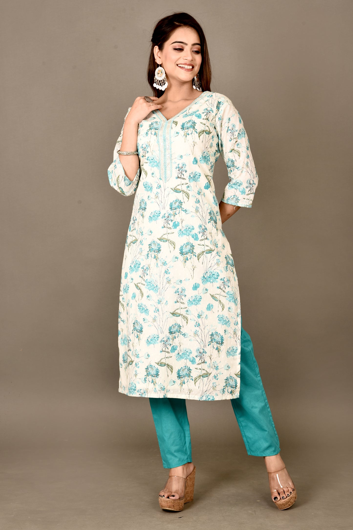 Off-White & Aqua Blue Floral Print Kurta With Pant