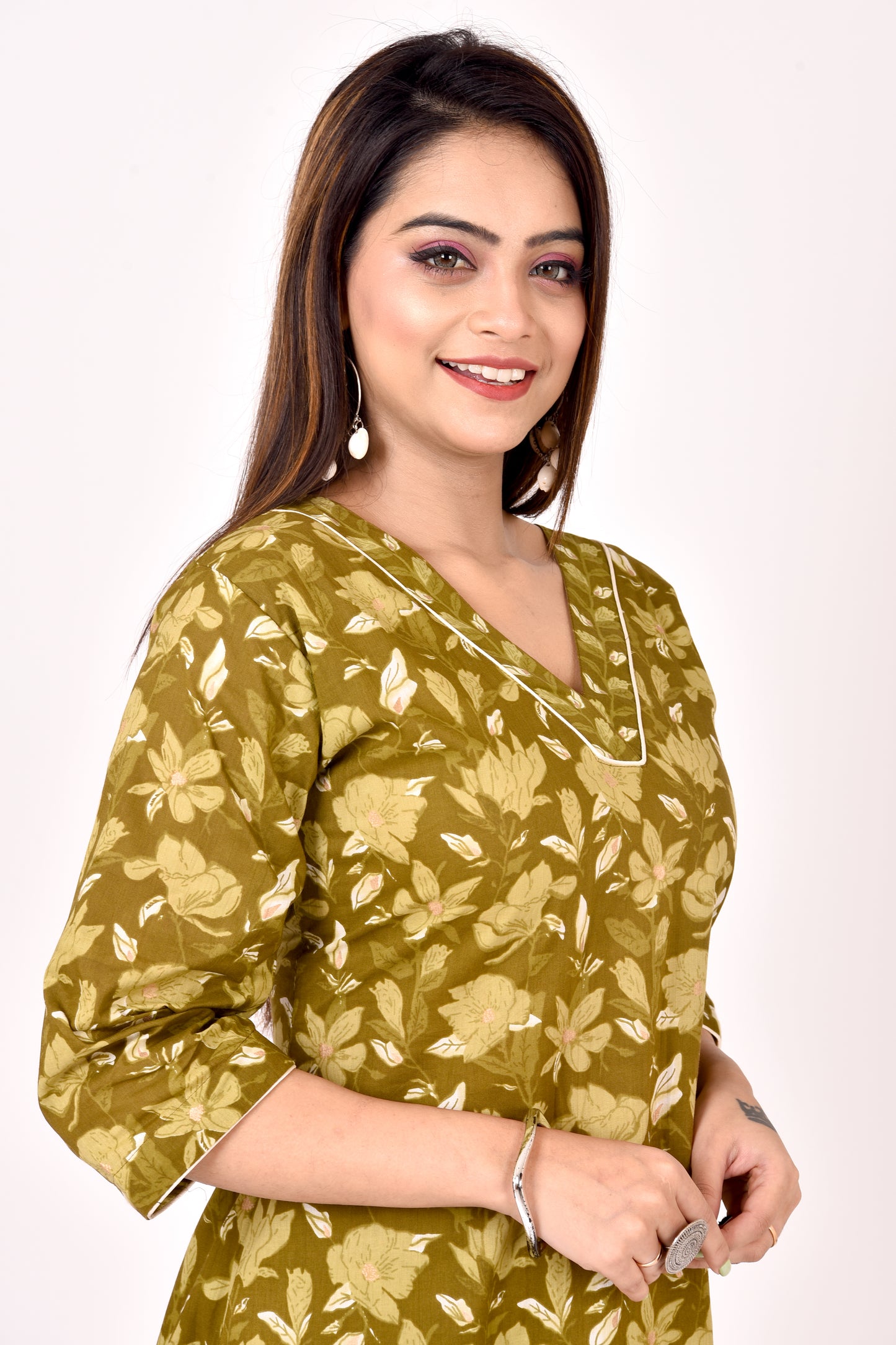 Olive Green Floral Print Kurta With Pant